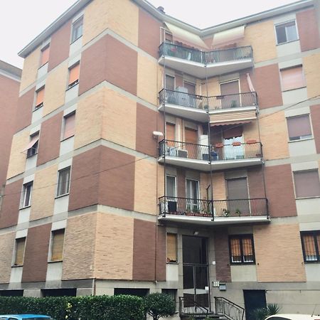 Casa Manolo Corsico Navigli Suite Apartment Milan Bagian luar foto