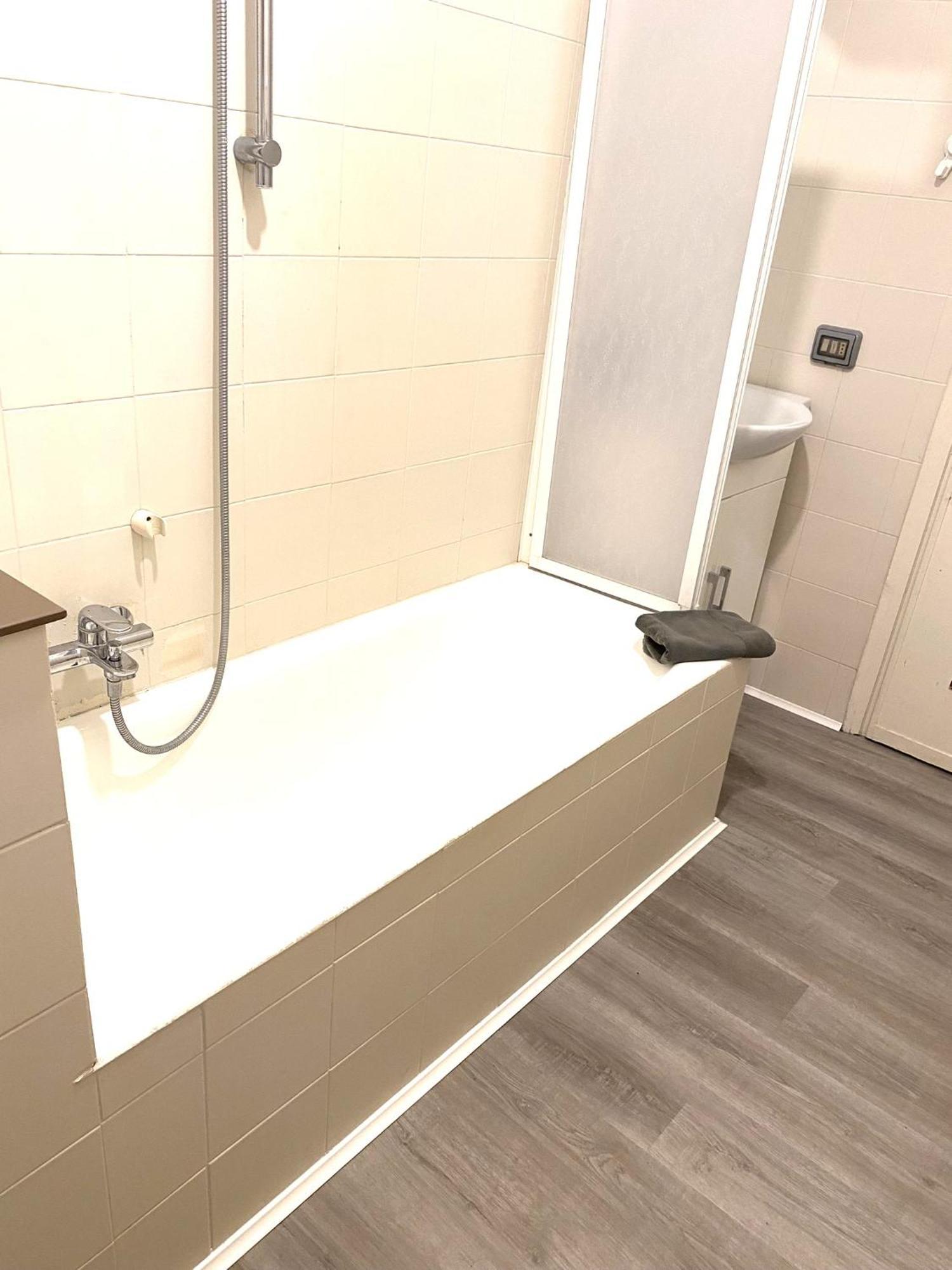Casa Manolo Corsico Navigli Suite Apartment Milan Bagian luar foto