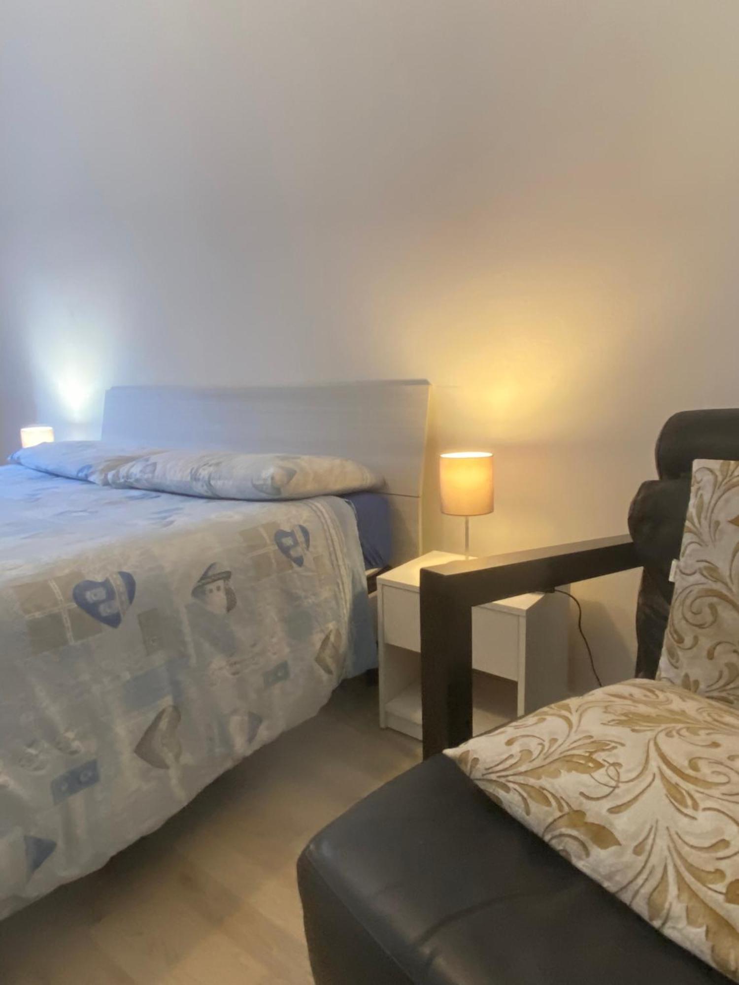 Casa Manolo Corsico Navigli Suite Apartment Milan Bagian luar foto