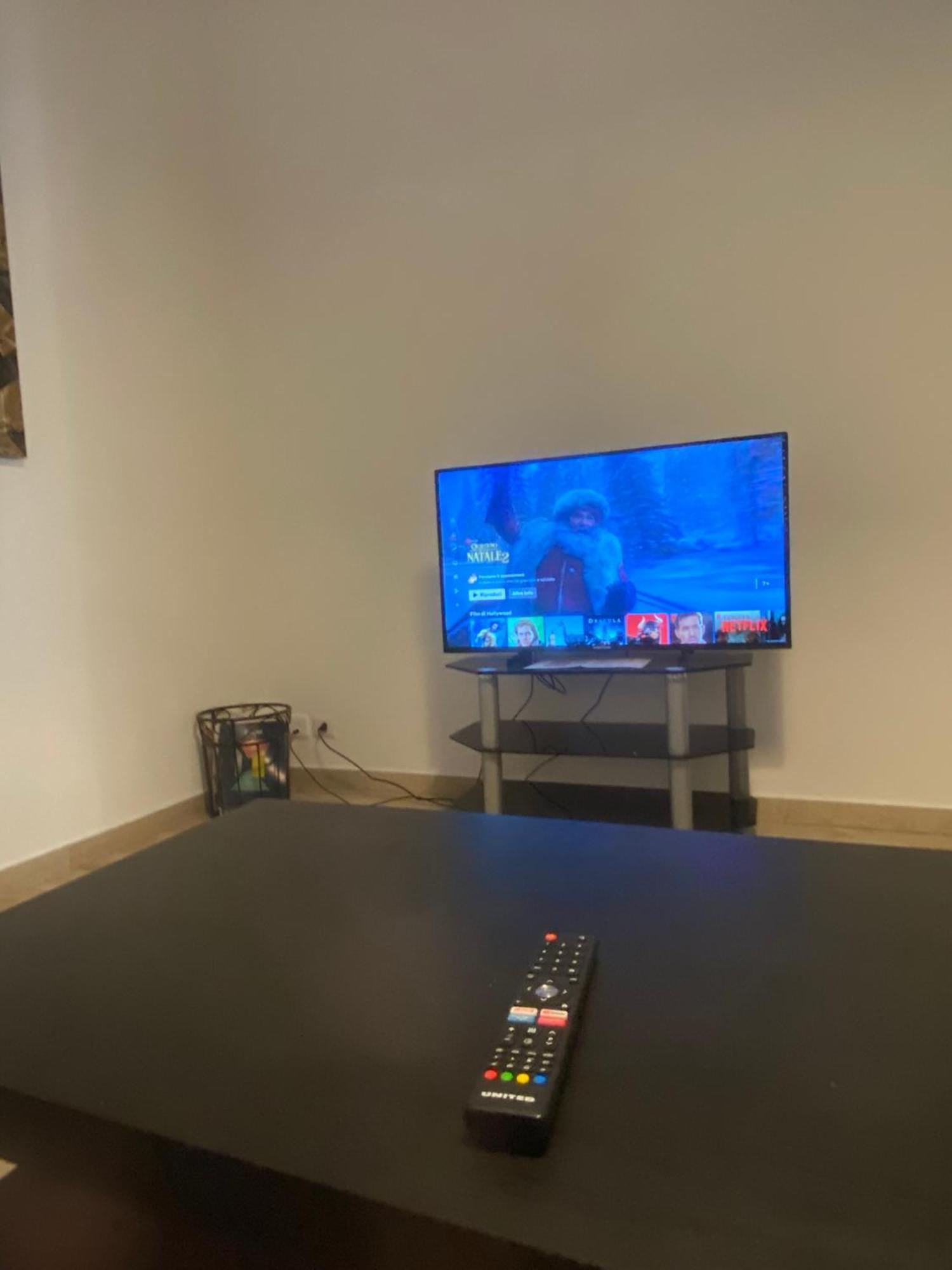 Casa Manolo Corsico Navigli Suite Apartment Milan Bagian luar foto